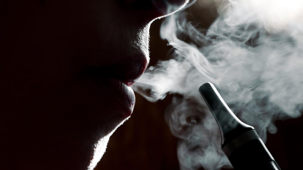 FDA pulled into federal court on delay in regulating e cigarettes